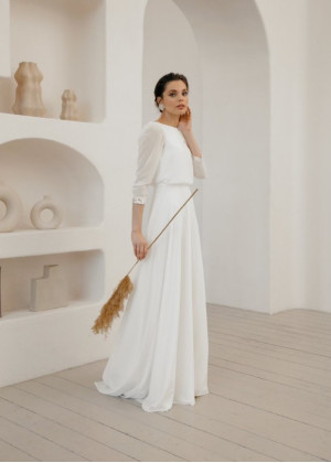Ivory Chiffon Keyhole Back Rustic Wedding Dress